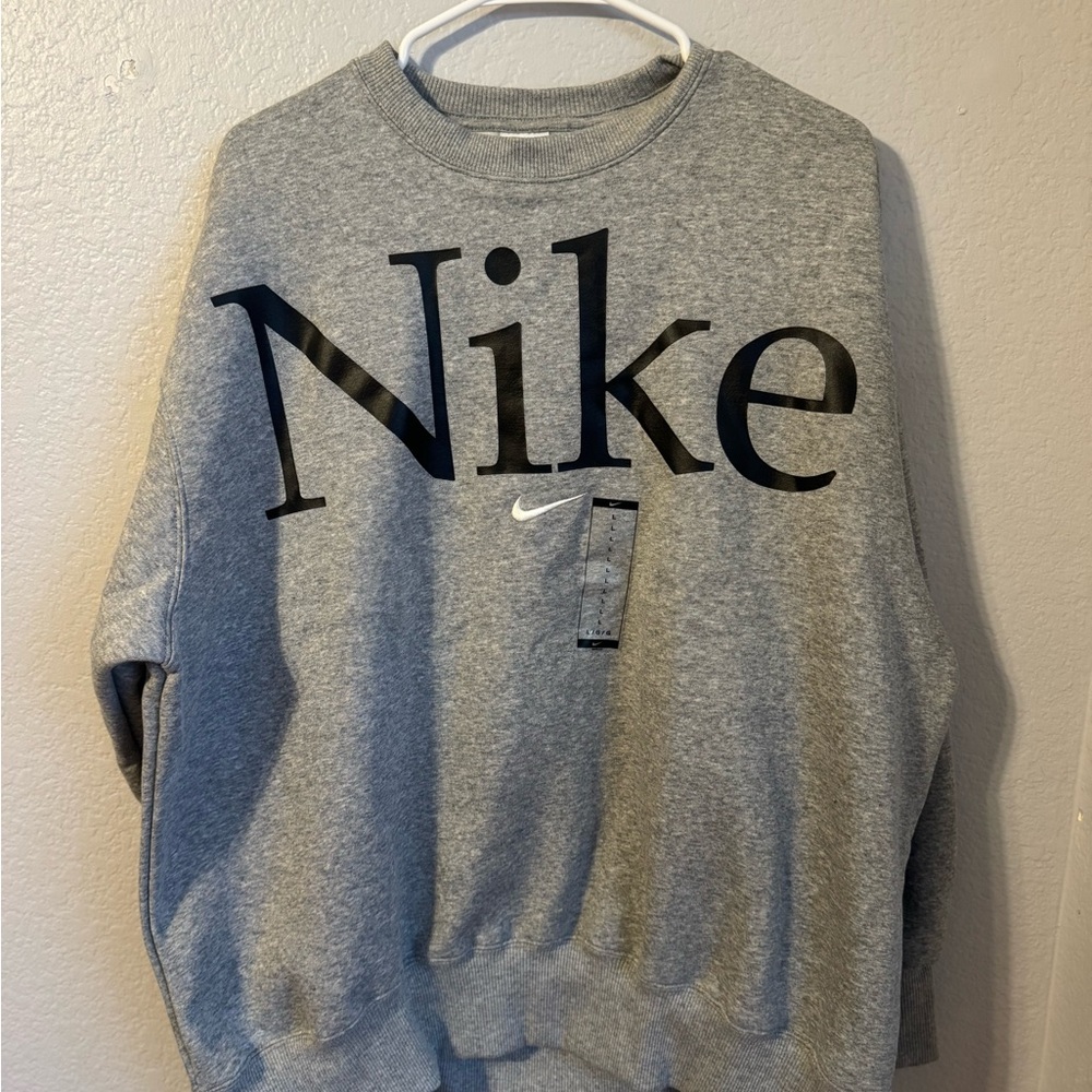 Nike Womens Crewneck Gray Sweater
